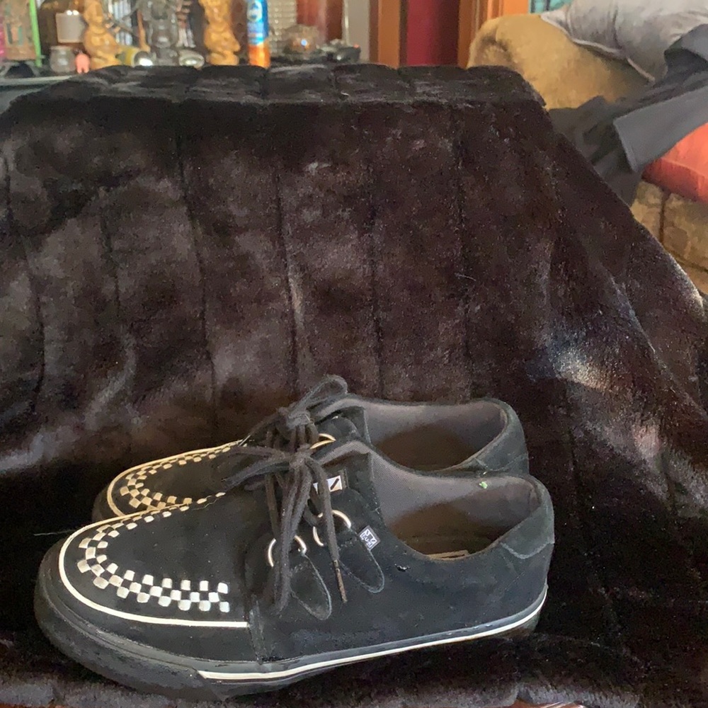 T.u.k shoes worn very little